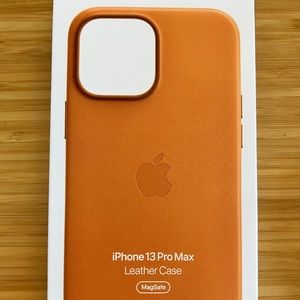 Iphone 13 Pro Max Leather Case with Mag Safe